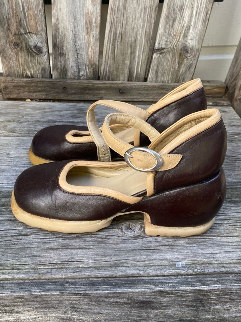 JOHN FLUEVOG Women’s Brown and Tan Mary Jane Heels - Leather Strap size 6